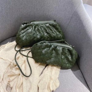 F11BB3B1-0309-426E-A520-8A8B2C377EC6_1_201_a